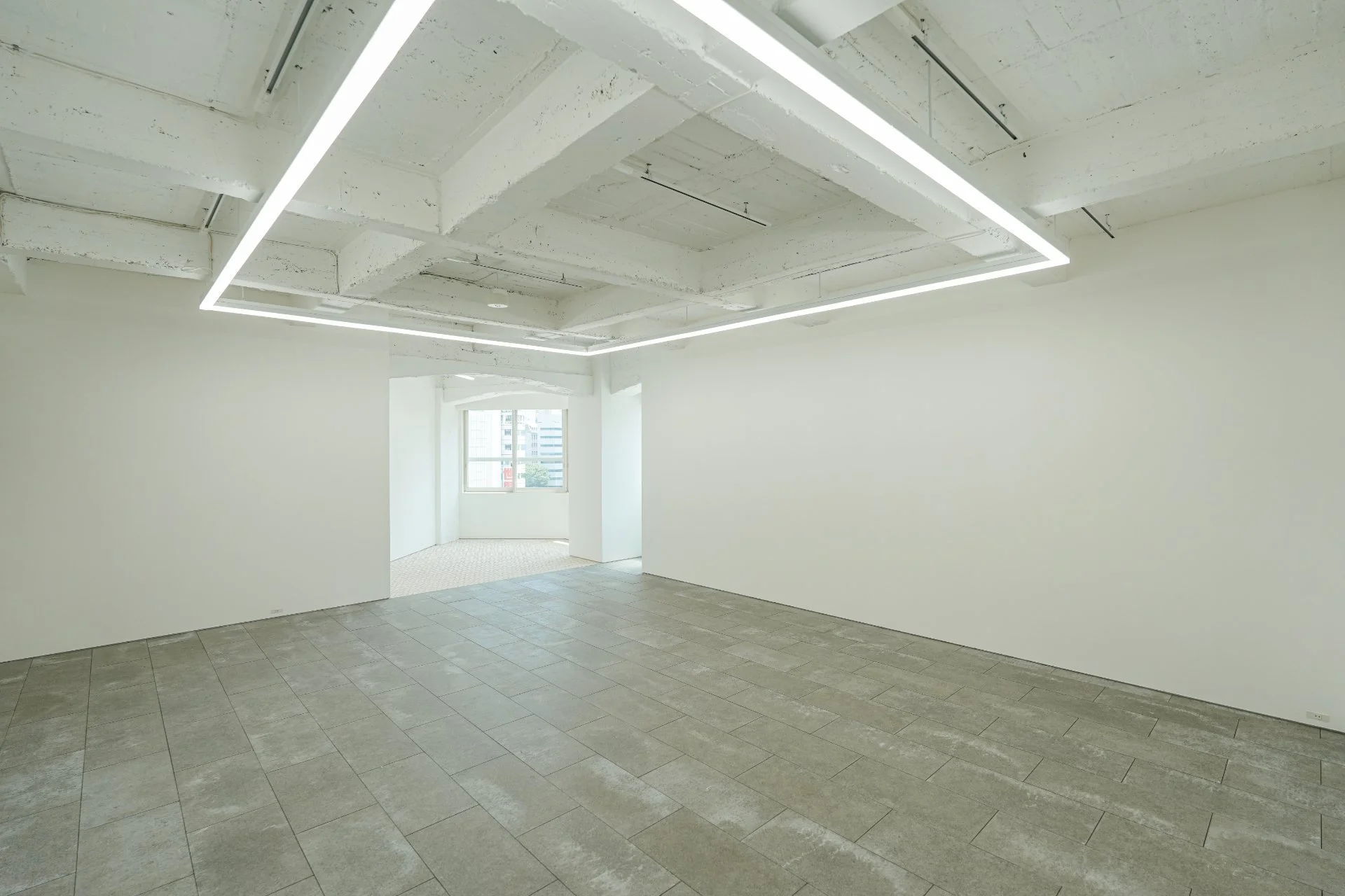 AWASE galleryの展示空間